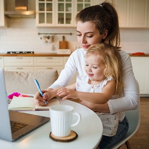 Real-Life Tips for Thriving as a Working Mom working mom